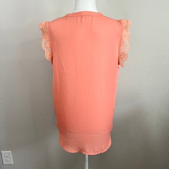 Gibson Blouse Women's Size M Coral Lace Relaxed Short Sleeve Flowy Dressy Top - Picture 4 of 9